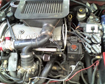 08-23-10_1313.jpg (315.57 KiB) Viewed 3575 times The intercooler is small, but so is the IHI turbo feeding into it. It receives cold air directly from the functional hood scoop.