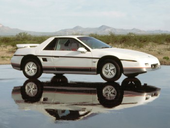 pontiac_fiero_84.jpg