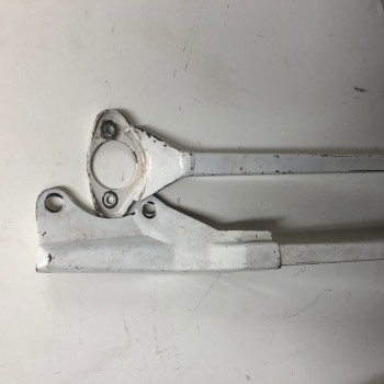 IMG_0646.jpg (264.61 KiB) Viewed 10816 times Rear and front shock tower brace.